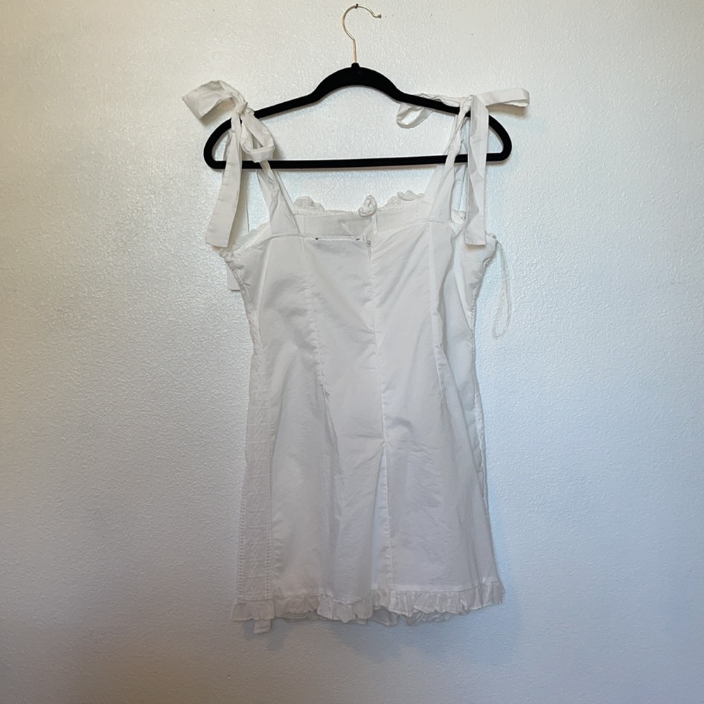 NEVER WORN WHITE RUFFLE BRUNCH DRESS - Picture 4 of 5